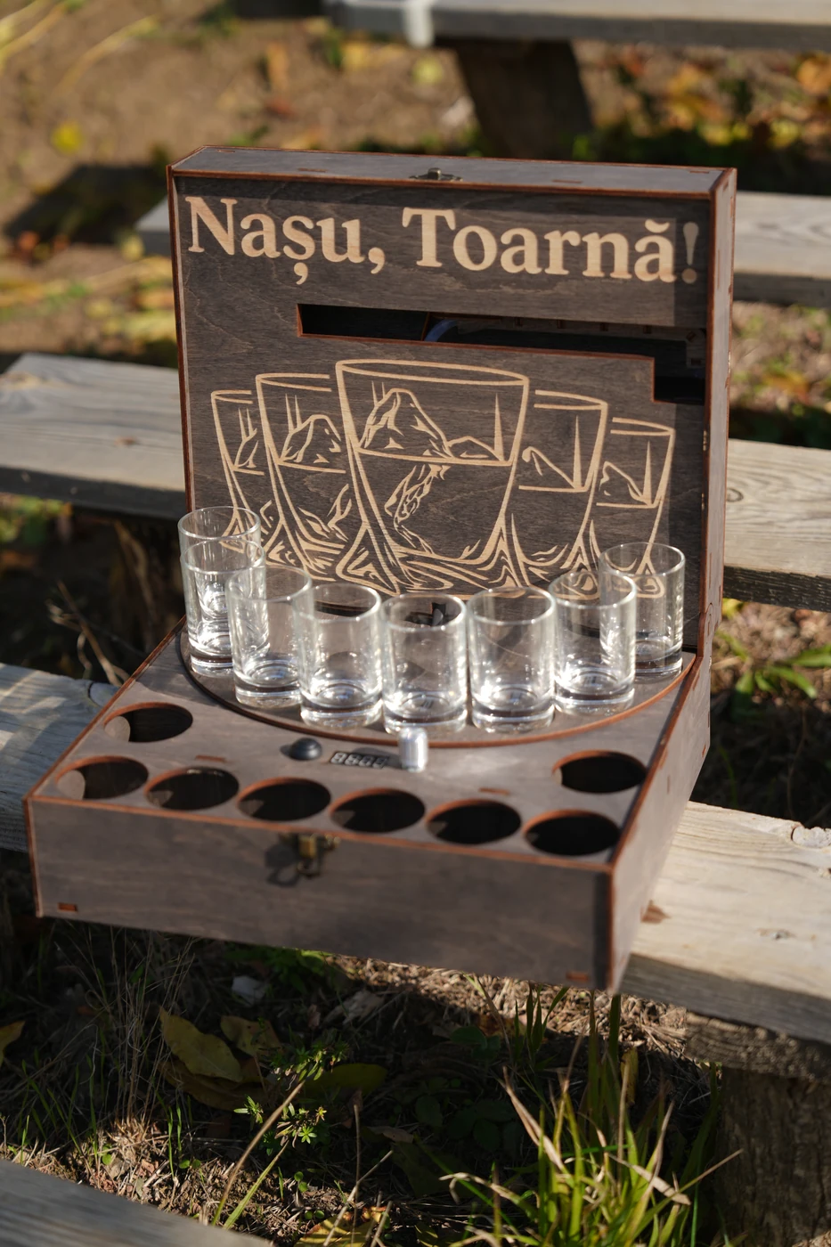DrinkMaker — Dozator cu o dedicație pentru naș